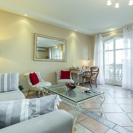 Lovely 2 Bed 2 Bath Apartment In Cannes On Rue Antibea Easy Walk To The Palais 224 Экстерьер фото