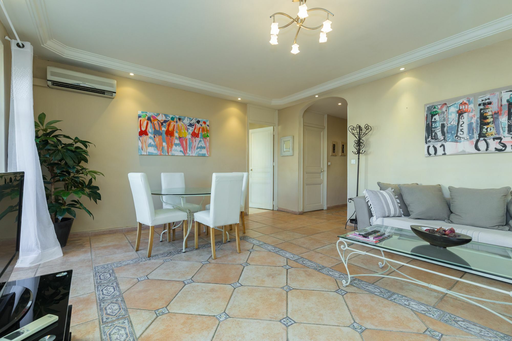 Lovely 2 Bed 2 Bath Apartment In Cannes On Rue Antibea Easy Walk To The Palais 224 Экстерьер фото